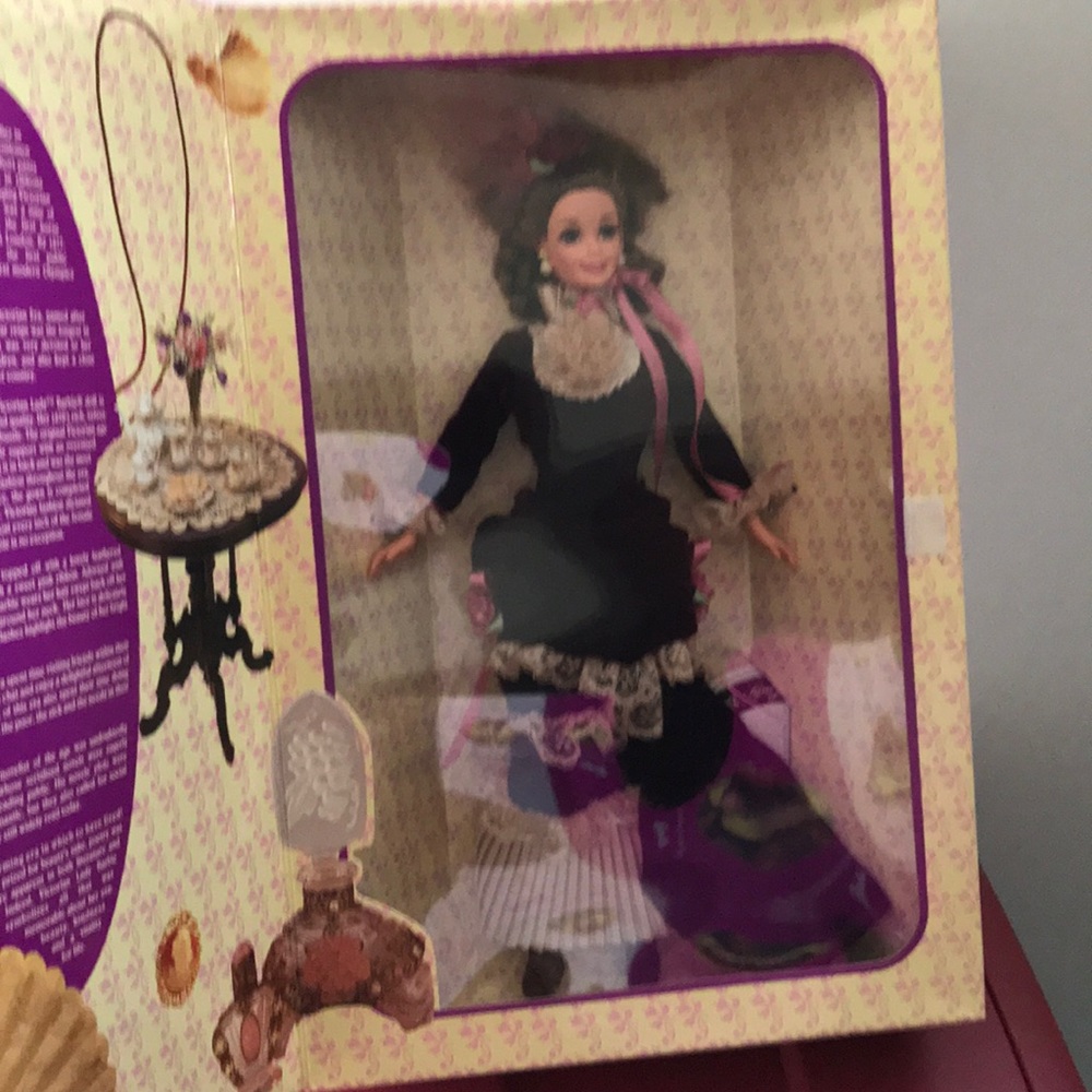 Victorian lady Barbie collectors edition